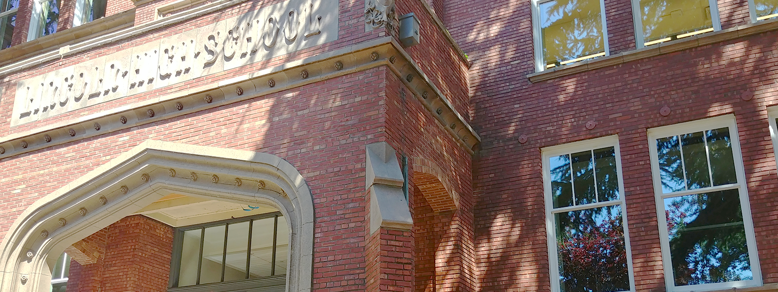 Photo of Neighborcare Health at Lincoln High School